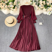 Load image into Gallery viewer, Vintage Puff Sleeve Maxi Dress
