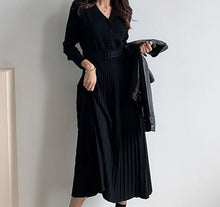 Load image into Gallery viewer, Single Breasted Sweater Dress