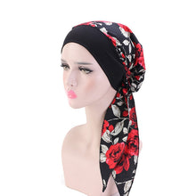 Load image into Gallery viewer, Printed Flowers Turban