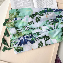 Load image into Gallery viewer, Green Floral Scarf