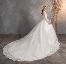 Load image into Gallery viewer, Vintage Wedding Dress
