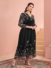 Load image into Gallery viewer, Chic Long Floral Maxi Dress
