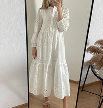 Load image into Gallery viewer, Elegant Embroidered Lace Dress