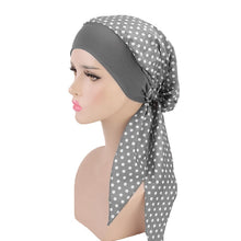 Load image into Gallery viewer, Printed Flowers Turban

