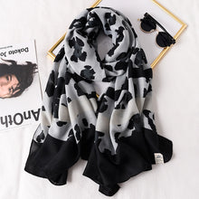 Load image into Gallery viewer, Multicolor Plaid Viscose Scarves

