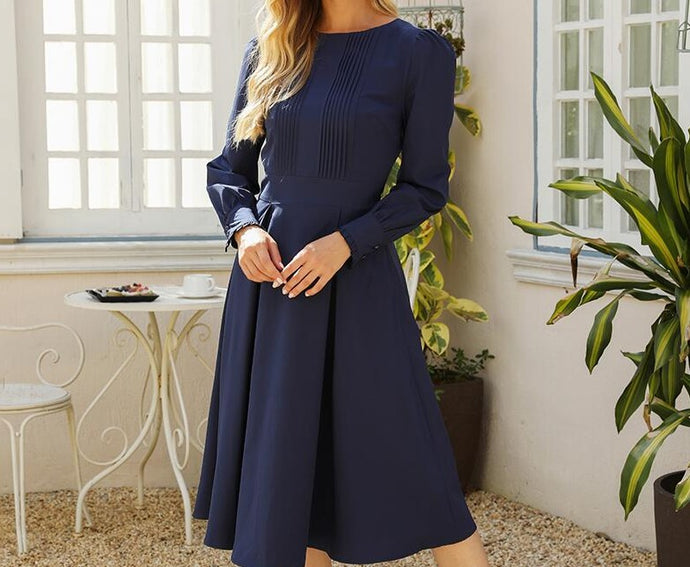 Green Long Sleeve Pleated Midi Dress