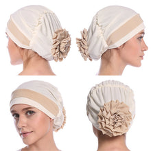 Load image into Gallery viewer, Flower Bun Turban
