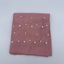 Load image into Gallery viewer, Velvet Turbans with Pearls
