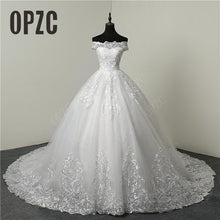 Load image into Gallery viewer, Luxury Lace Applique Wedding Dress
