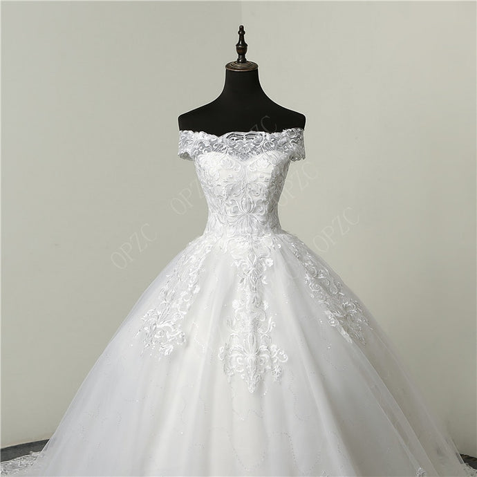 Luxury Lace Applique Wedding Dress