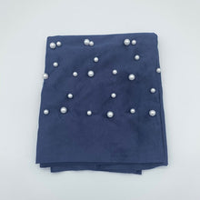 Load image into Gallery viewer, Velvet Turbans with Pearls
