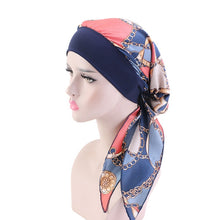 Load image into Gallery viewer, Printed Flowers Turban

