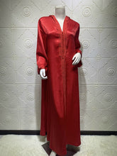 Load image into Gallery viewer, Hooded Arabic Abaya
