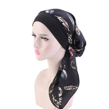 Load image into Gallery viewer, Printed Flowers Turban
